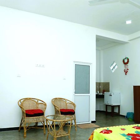 Sandy Palms Guesthouse Hikkaduwa Zewnętrze zdjęcie