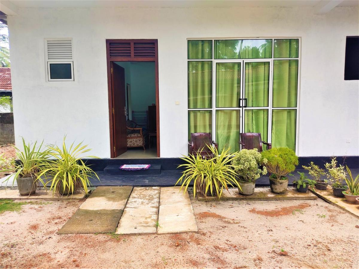 Sandy Palms Guesthouse Hikkaduwa Zewnętrze zdjęcie