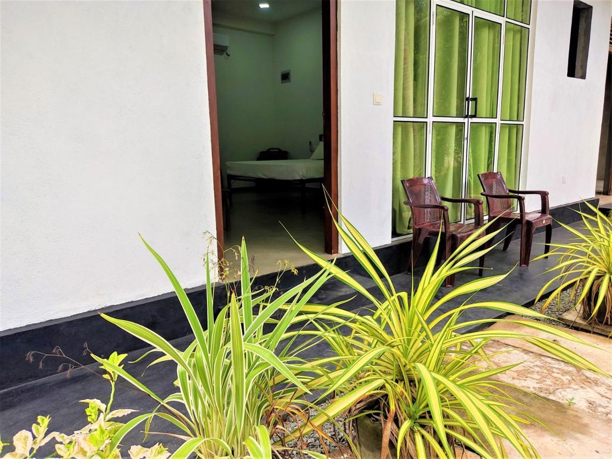 Sandy Palms Guesthouse Hikkaduwa Zewnętrze zdjęcie