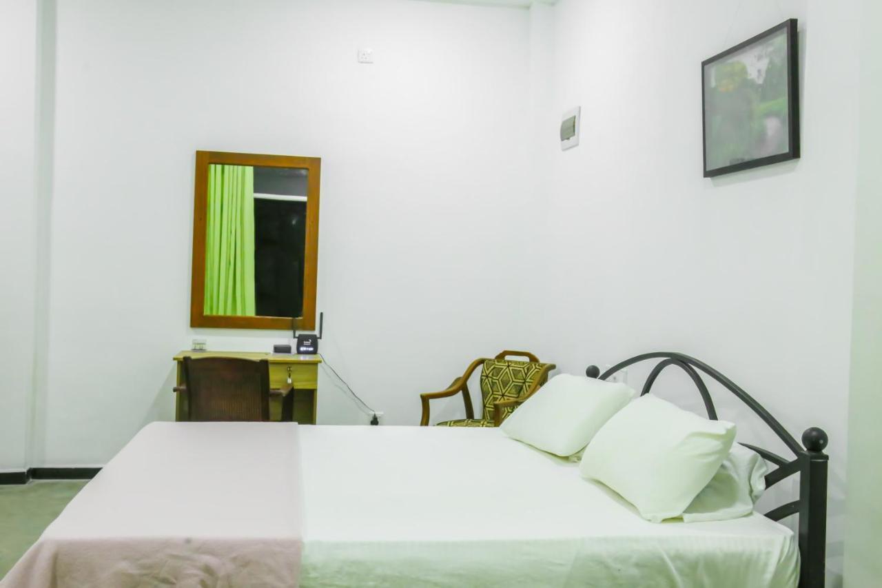 Sandy Palms Guesthouse Hikkaduwa Zewnętrze zdjęcie