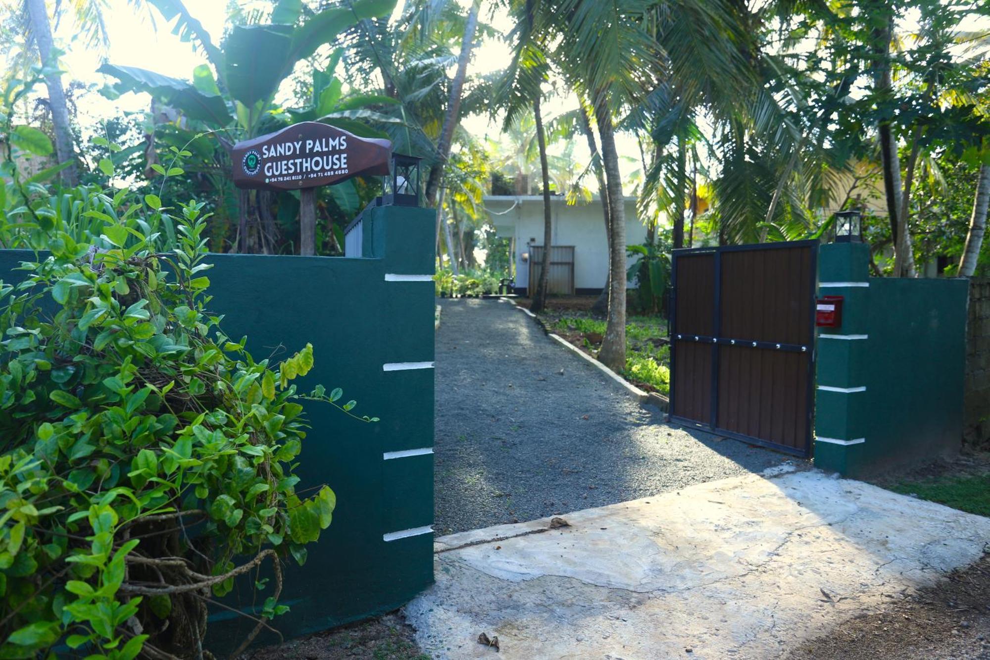 Sandy Palms Guesthouse Hikkaduwa Zewnętrze zdjęcie