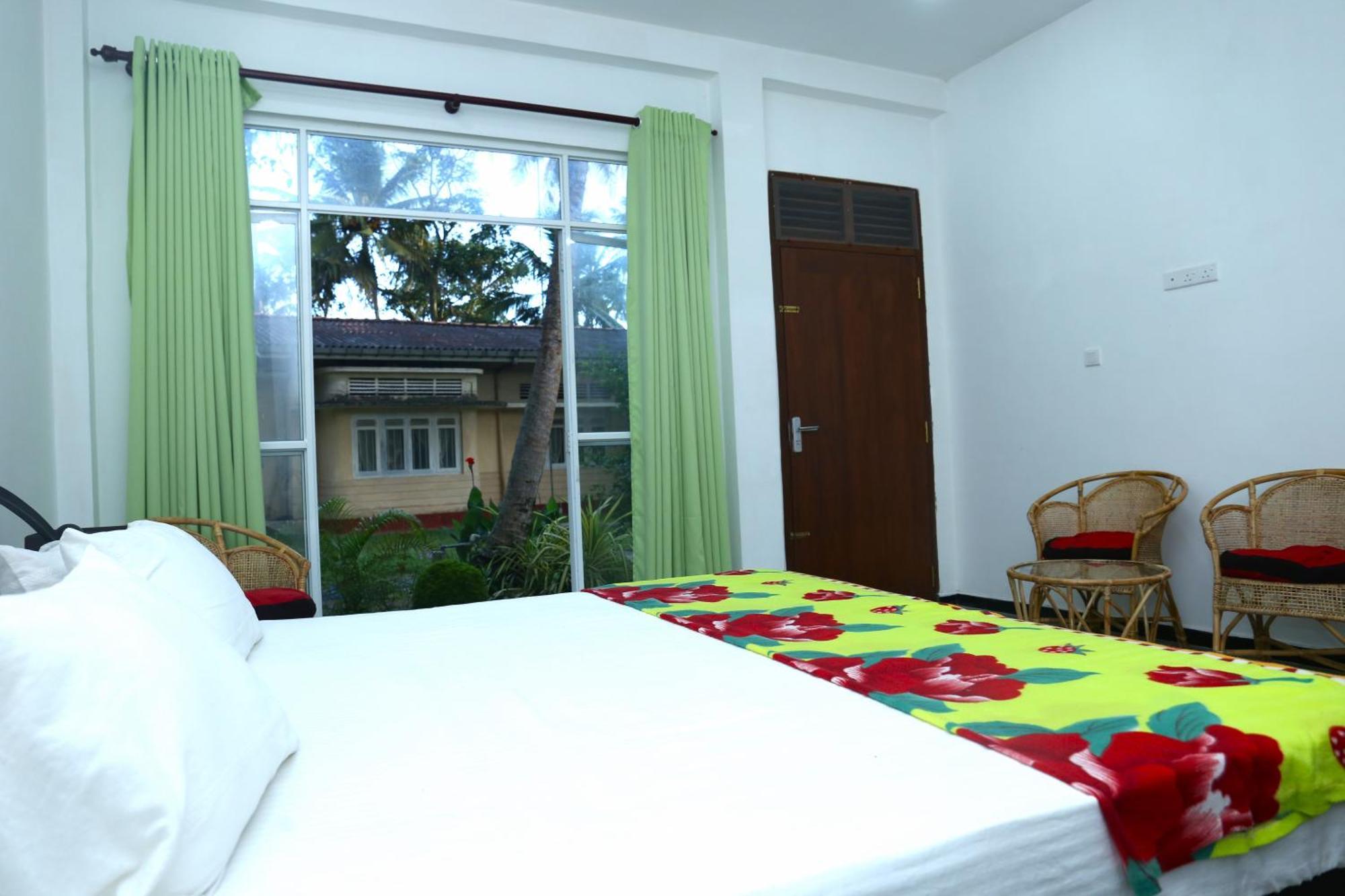 Sandy Palms Guesthouse Hikkaduwa Zewnętrze zdjęcie