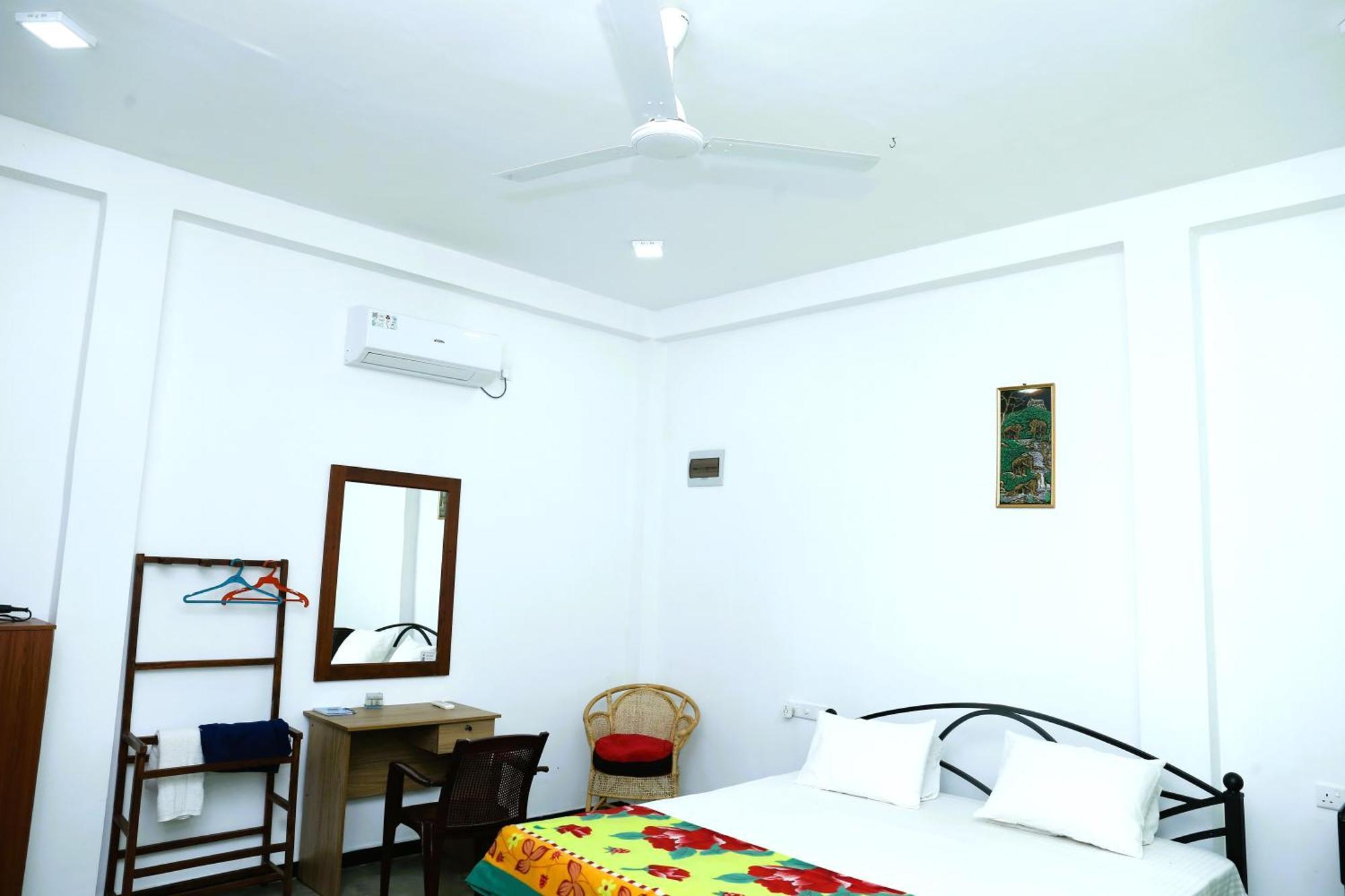 Sandy Palms Guesthouse Hikkaduwa Zewnętrze zdjęcie